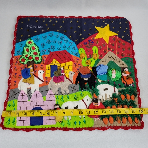 Vtg Handmade Peruvian Folk Art Nativity Scene Cotton Arpilleria - 3D Fabric Art - Picture 15 of 16